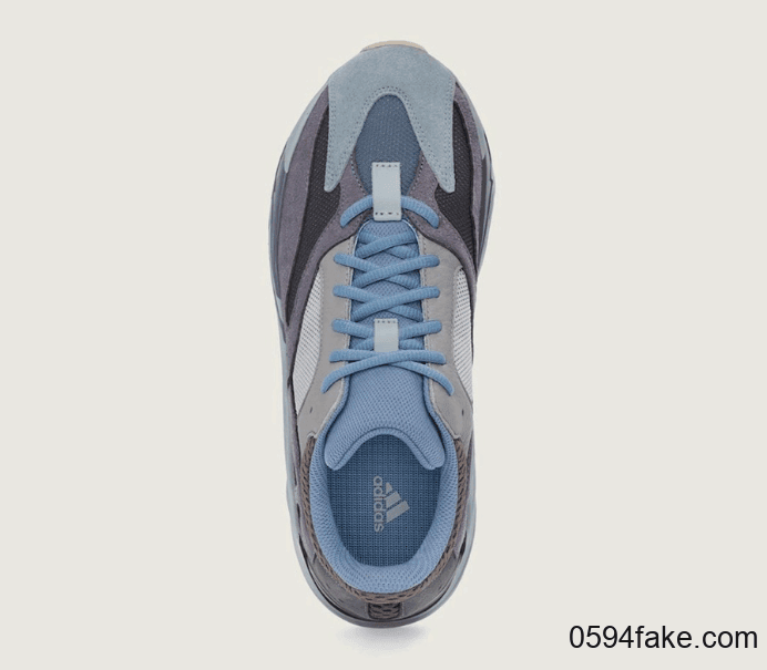 全新Yeezy Boost 700曝光!融合多款经典配色!