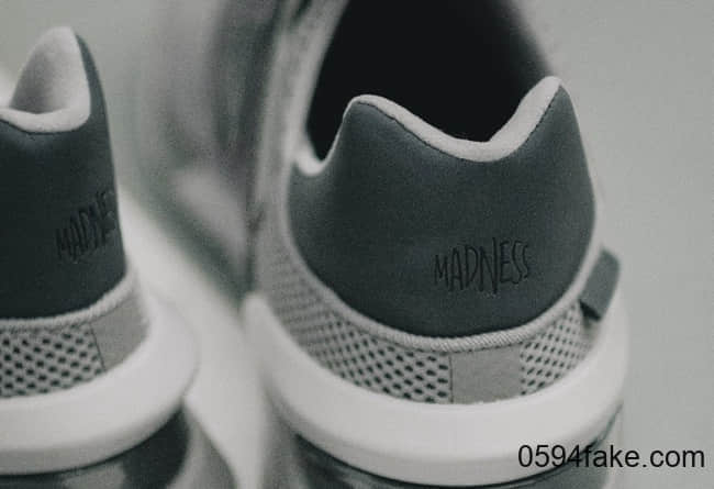 亲友限定款！这双MADNESS x New Balance 997S你怎么看？ (ID:22247) - 图片1
