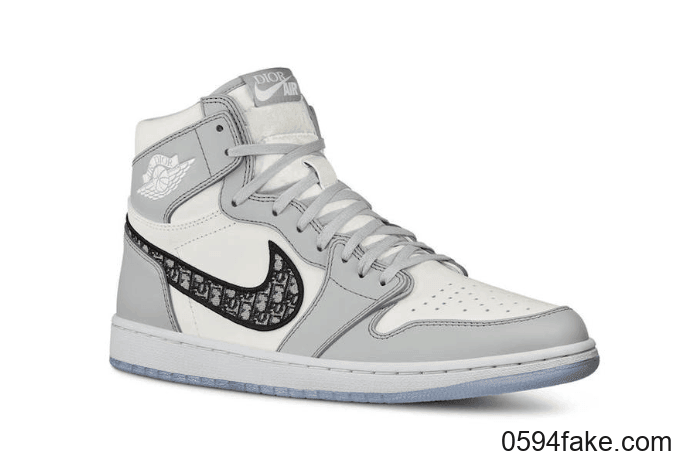 超限量重磅联名来袭!Dior x Air Jordan 1实物图首度曝光!