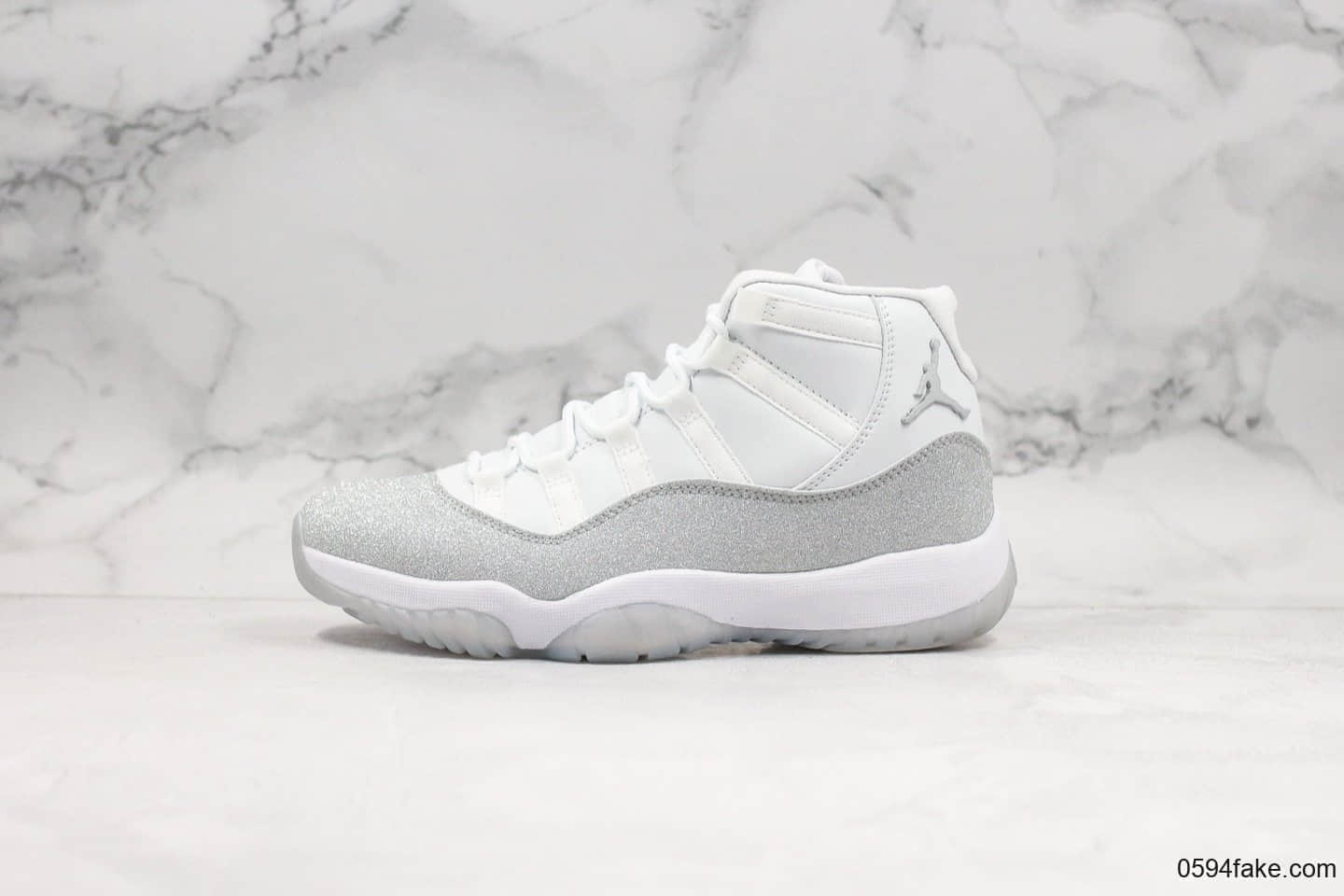 乔丹Air Jordan 11 WMNS Metallic Silver纯原版本施华洛世奇满天星配色AJ11内置碳板原档案数据开发实战篮球鞋 (ID:24013) - 图片1