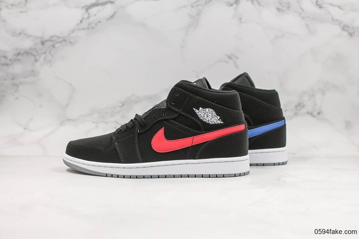 乔丹Air Jordan 1 Red-Royal GS公司级版本中帮aj1黑蓝红鸳鸯新版本内置后掌sole气垫原楦头原纸板打造 (ID:24021) - 图片1