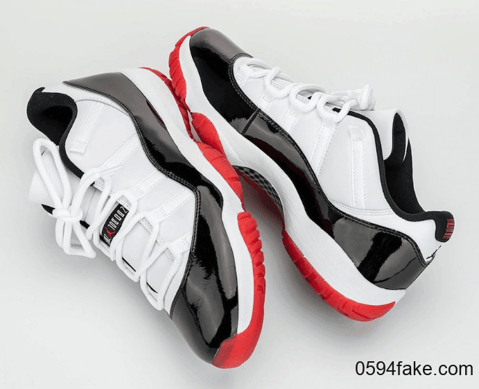 上脚图帅炸了!这双Air Jordan 11 Low也太好看了吧! 货号:AV2187-160