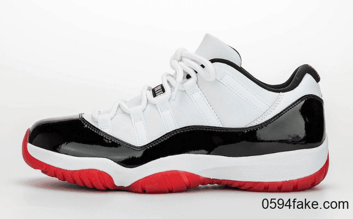 上脚图帅炸了!这双Air Jordan 11 Low也太好看了吧! 货号:AV2187-160