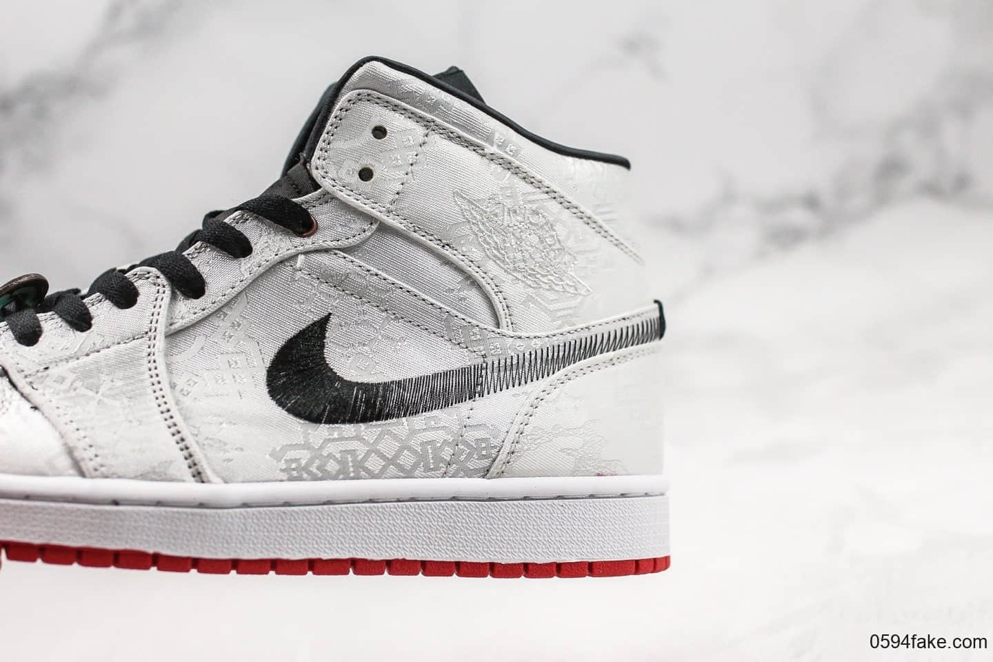 乔丹Air Jordan 1 Mid Fearless x CLOT纯原版本陈冠希联名款AJ1白丝绸双面可撕内置气垫原盒原标 货号:CU2804-100