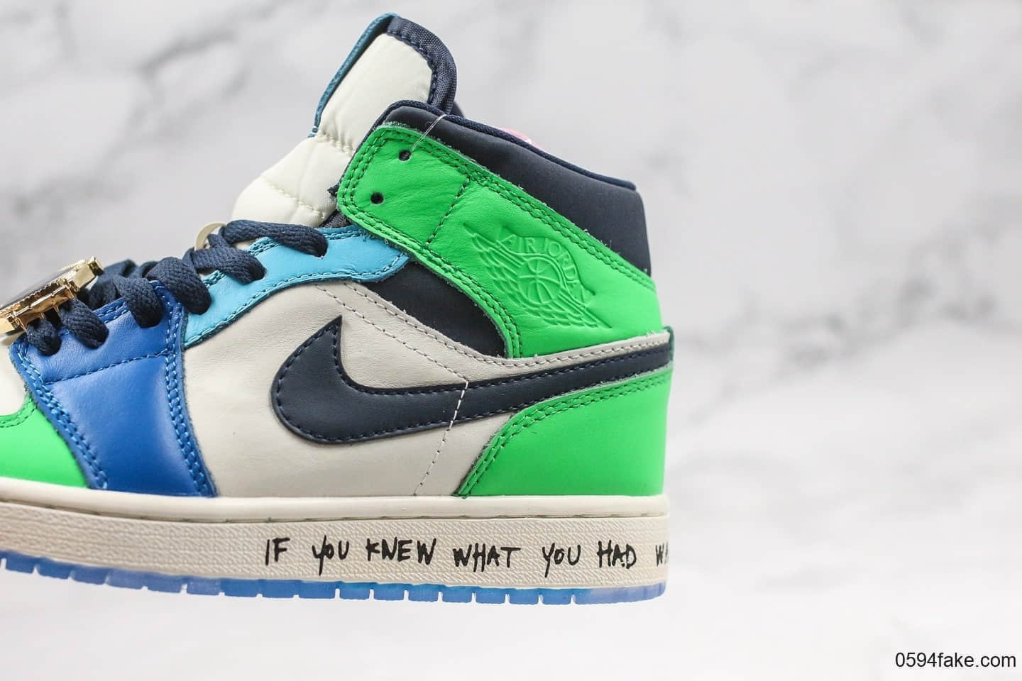 乔丹Air Jordan 1 Mid x Melody Ehsani公司级版本洛杉矶设计师联名款鸳鸯配色原盒配件原楦头纸板打造 货号:CQ7629-100