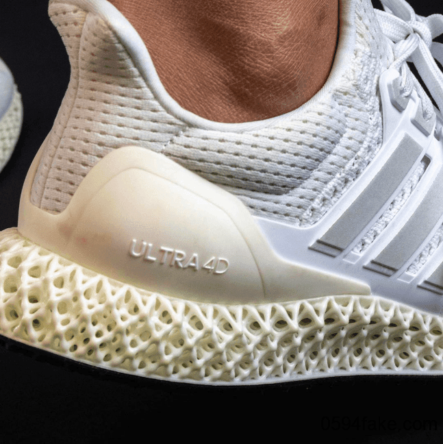 UB 1.0+Futurecraft 4D科技!adidas Ultra 4D上脚图曝光!