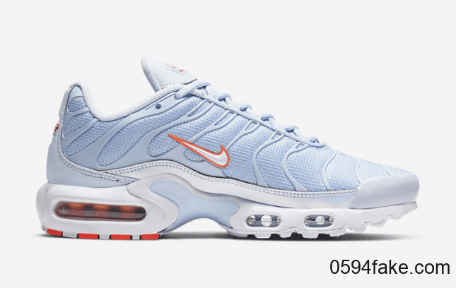 清新蓝色调!Nike Air Max Plus新配色即将登场! 货号:CV3021-400