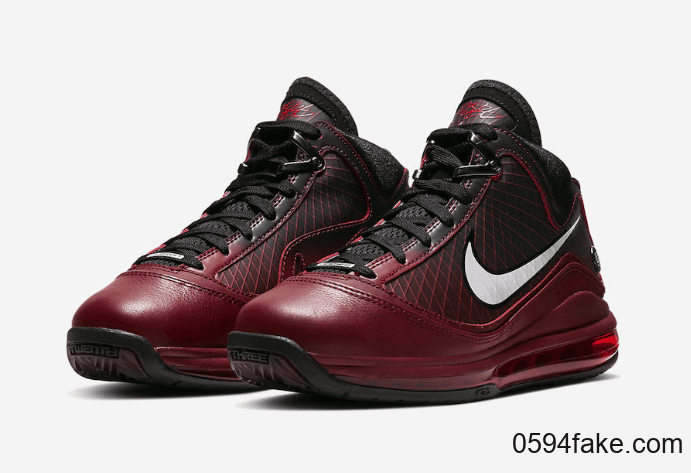 全家族尺码回归!Nike LeBron 7“ 圣诞节”配色明日发售! 货号:CU5133-600