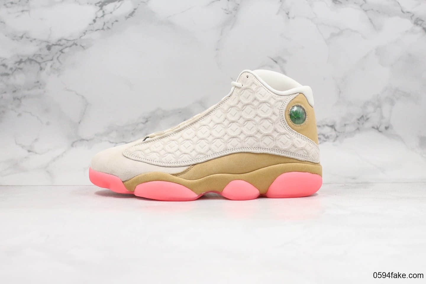 乔丹Air Jordan 13 Retro Cny纯原版本中国年铜钱压纹AJ13白黄粉原厂碳板加持莞产3D全息猫眼原厂贝利皮料 (ID:25699) - 图片1