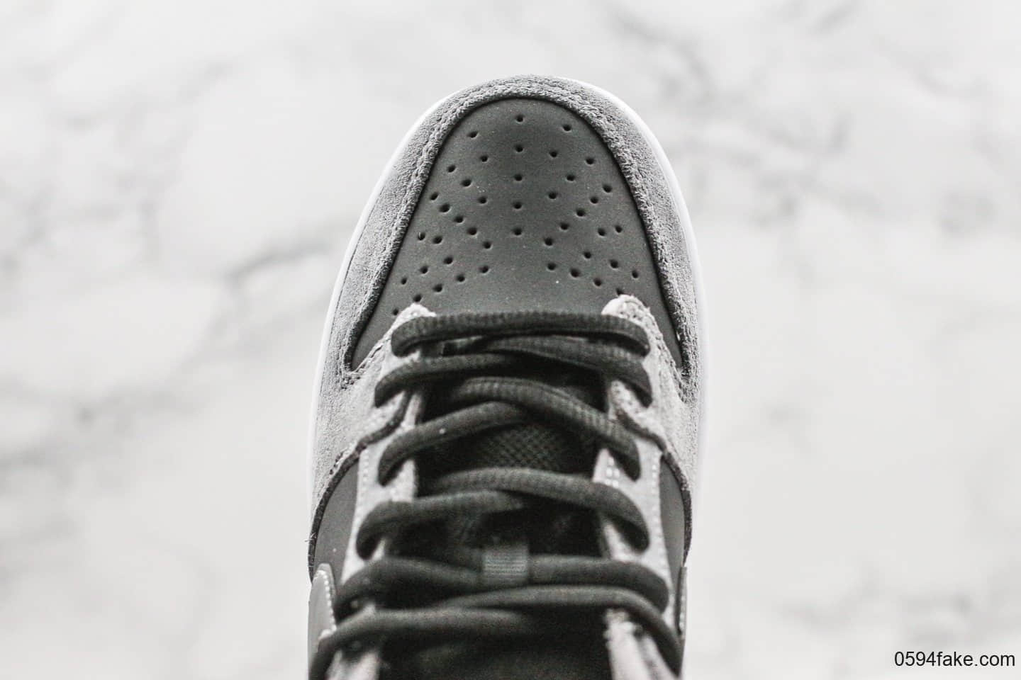 耐克Nike SB Dunk Low Pro Leather Grey Black-Gum纯原版本扣篮系列灰黑限定配色内置气垫全头层鞋面原楦头纸板打造 货号:854866-126