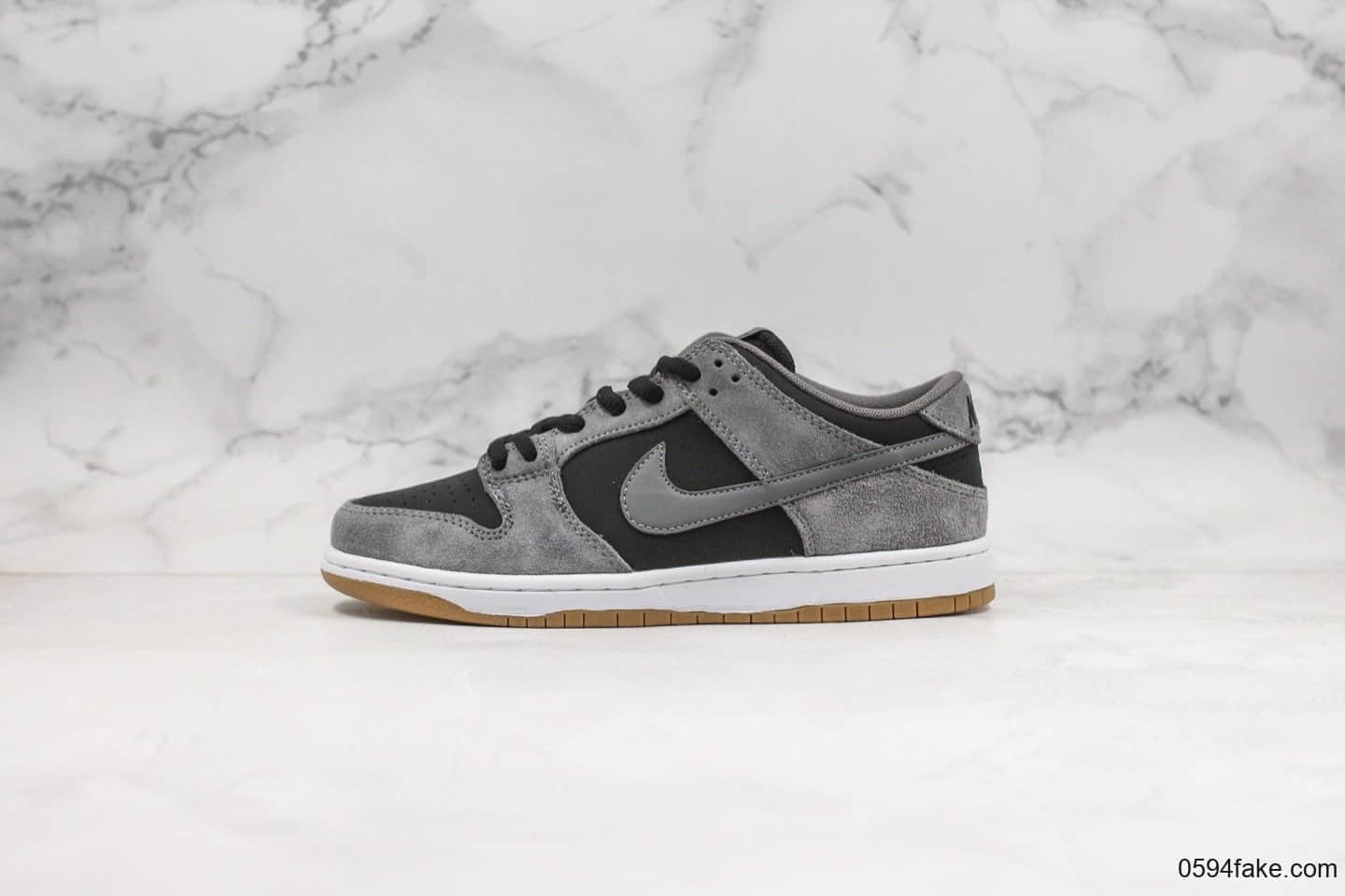 耐克Nike SB Dunk Low Pro Leather Grey Black-Gum纯原版本扣篮系列灰黑限定配色内置气垫全头层鞋面原楦头纸板打造 货号:854866-126