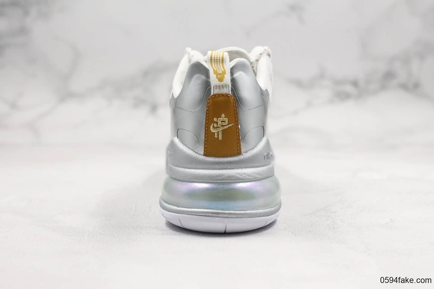 耐克Nike React Air Max 270纯原版本网纱系列机能半掌气垫跑鞋上海限定白银配色原楦头原纸板打造 货号:CQ4597-110