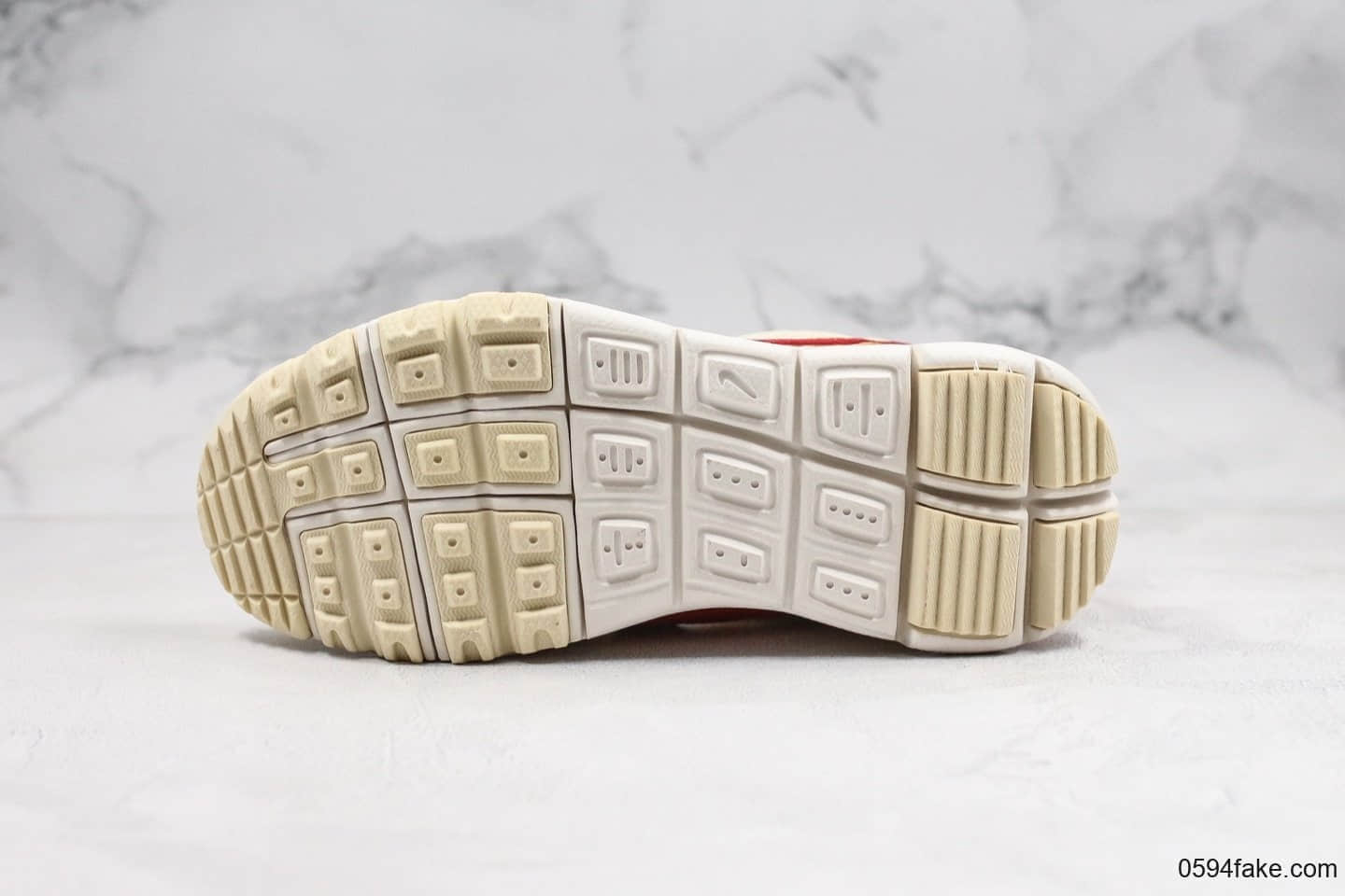 耐克Nike Craft Mars Yard 2.0 x Tom Sachs纯原版本艺术家联名权志龙同款宇航员神游2.0经典款复古做旧黄红勾原盒原标 货号:AA2261-100