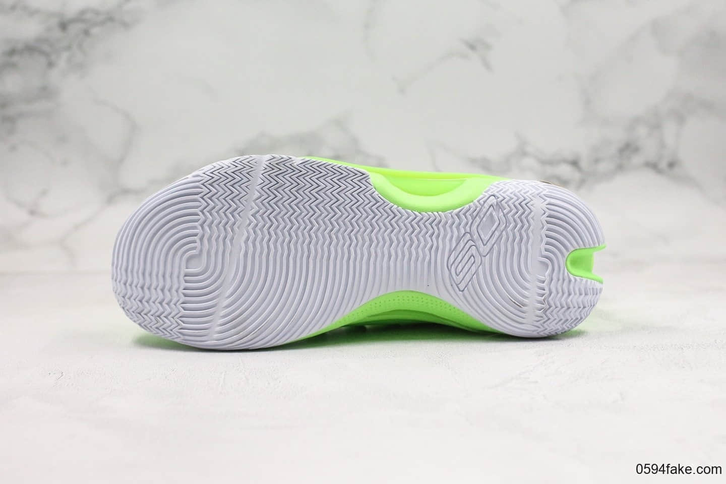 安德玛Under Armour Curry 7纯原版本库里7代签名系列荧光绿配色篮球鞋原盒配件原档案数据开发 货号:3021258-302