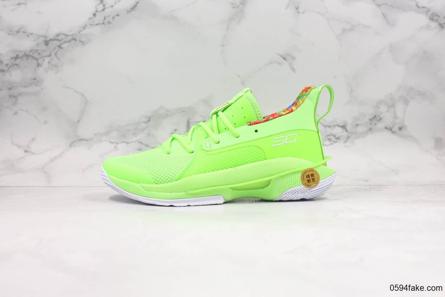 安德玛Under Armour Curry 7纯原版本库里7代签名系列荧光绿配色篮球鞋原盒配件原档案数据开发 货号:3021258-302