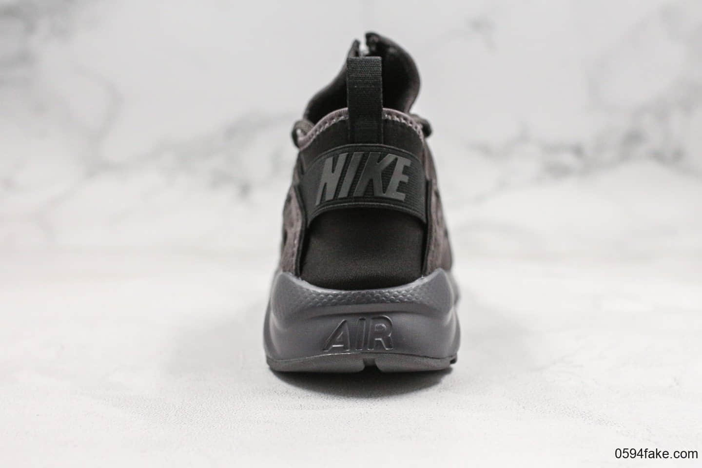 耐克Nike Air Huarache Ultra Suede纯原版本华莱士慢跑鞋麂皮棕色内置气垫原盒原标双层海玻璃鞋垫 货号:829669-556