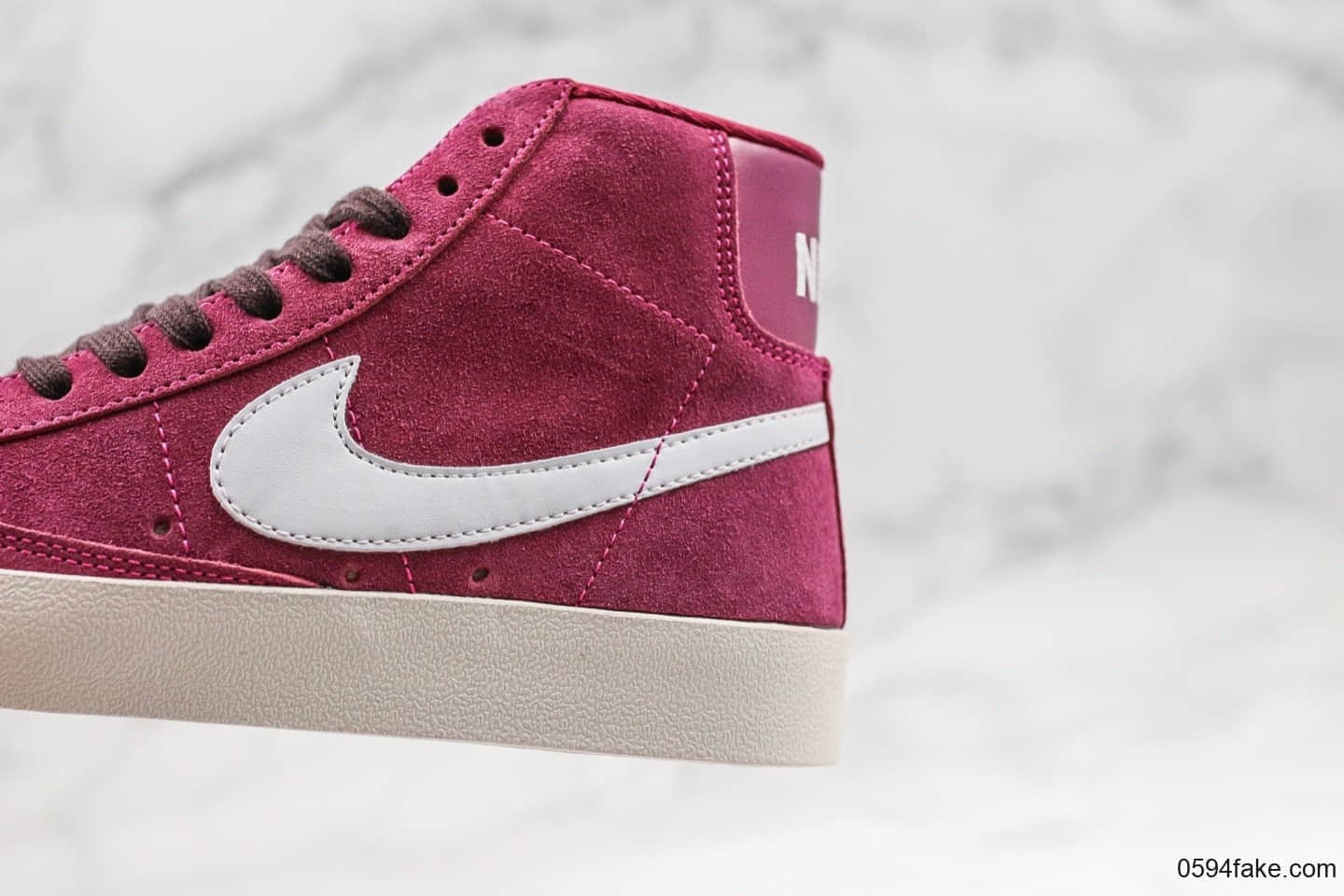 耐克Nike Blazer Mid Vintage Suede公司级版本高帮开拓者酒红白勾配色内置Zoom气垫原盒配件区别市面通货版本 货号:AV9376-601