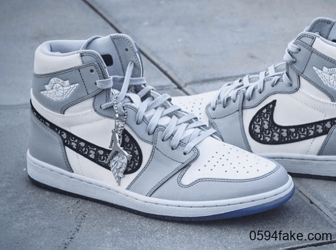 Dior x AJ1释出实物细节图!万元天价+限量发售!难搞!