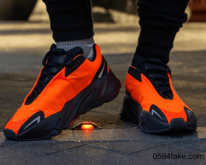 椰子700兄弟鞋型!adidas 700 MNVN“ Orange”将于2月28日发售! 货号:FV3258