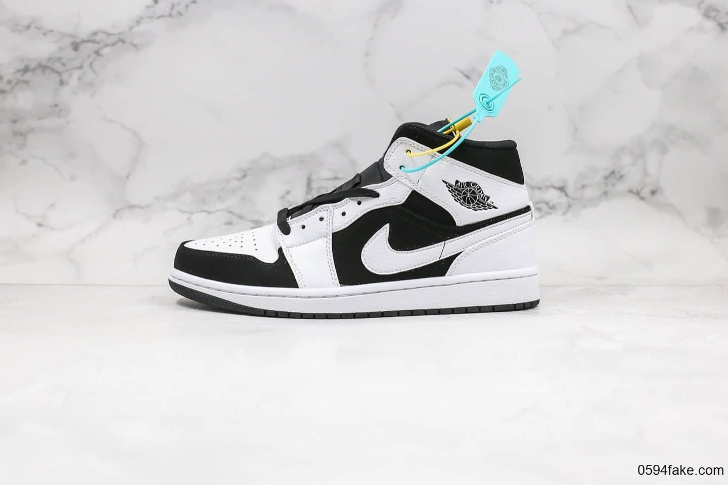 乔丹Air Jordan 1 Mid纯原版本中帮AJ1熊猫黑白配色原档案数据开发正确原厂皮料 (ID:29588) - 图片1