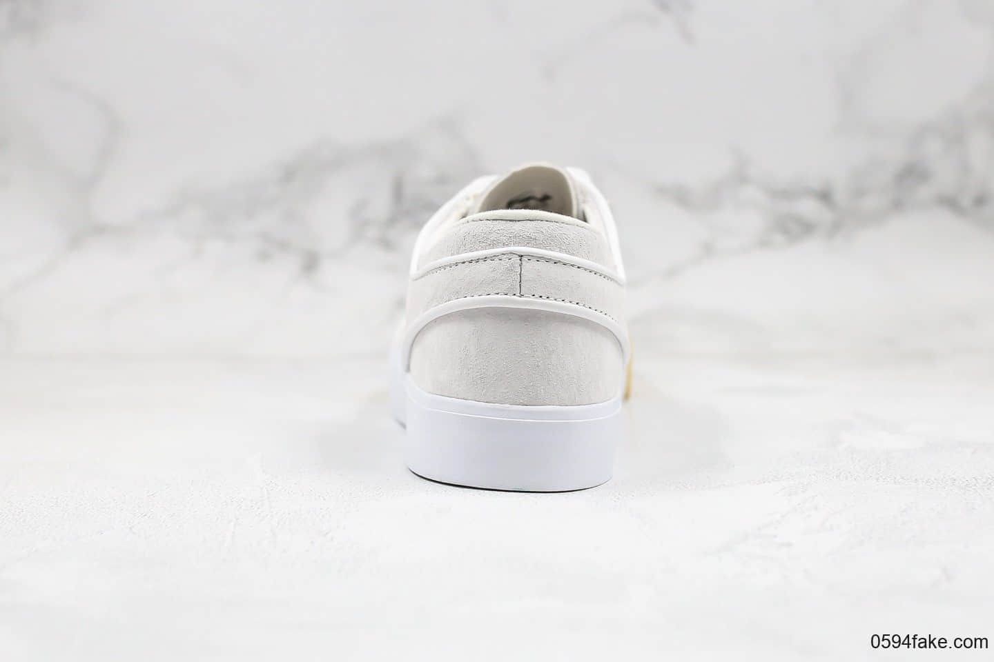耐克Nike SB Zoom Janoski Rm公司级版本低帮SB板鞋全麂皮面料白黄色内置Zoom气垫高清洁度鞋面 货号:CD6612-109