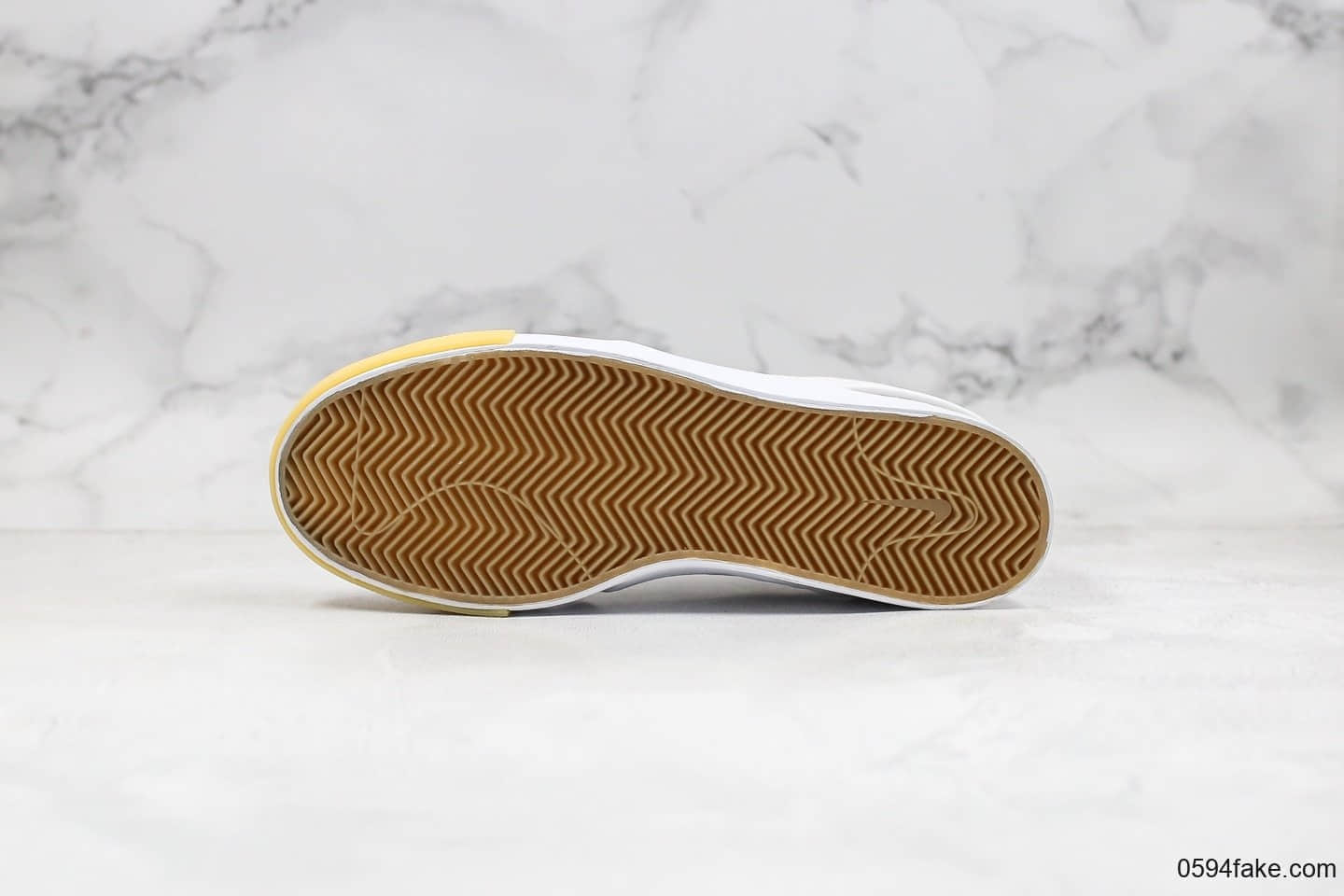 耐克Nike SB Zoom Janoski Rm公司级版本低帮SB板鞋全麂皮面料白黄色内置Zoom气垫高清洁度鞋面 货号:CD6612-109