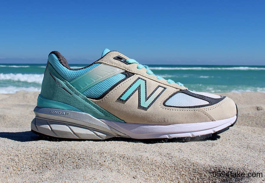 受退税支票启发！全新YCMC x New Balance 990v5明日发售！ (ID:29845) - 图片1