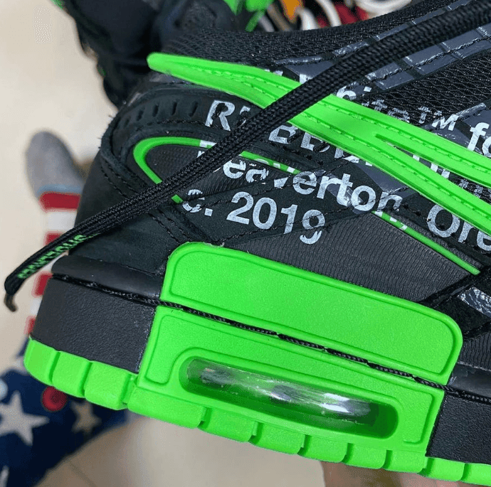 OW x Nike Air Rubber Dunk黑绿配色实物图曝光!浓郁解构风! 货号:CU6015-001