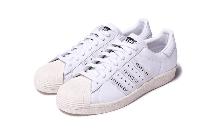 抢眼红心标志!Human Made x adidas Superstar即将登场!