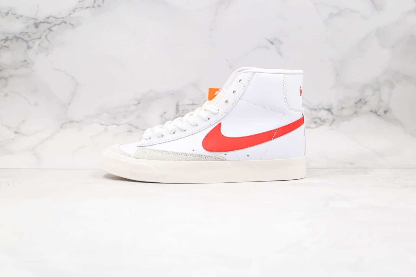 耐克Nike Blazer Mid Vintage Lucid Green 1977 QS纯原版本高帮开拓者皮面白红色原厂后跟定型正确细节处理 (ID:33176) - 图片1
