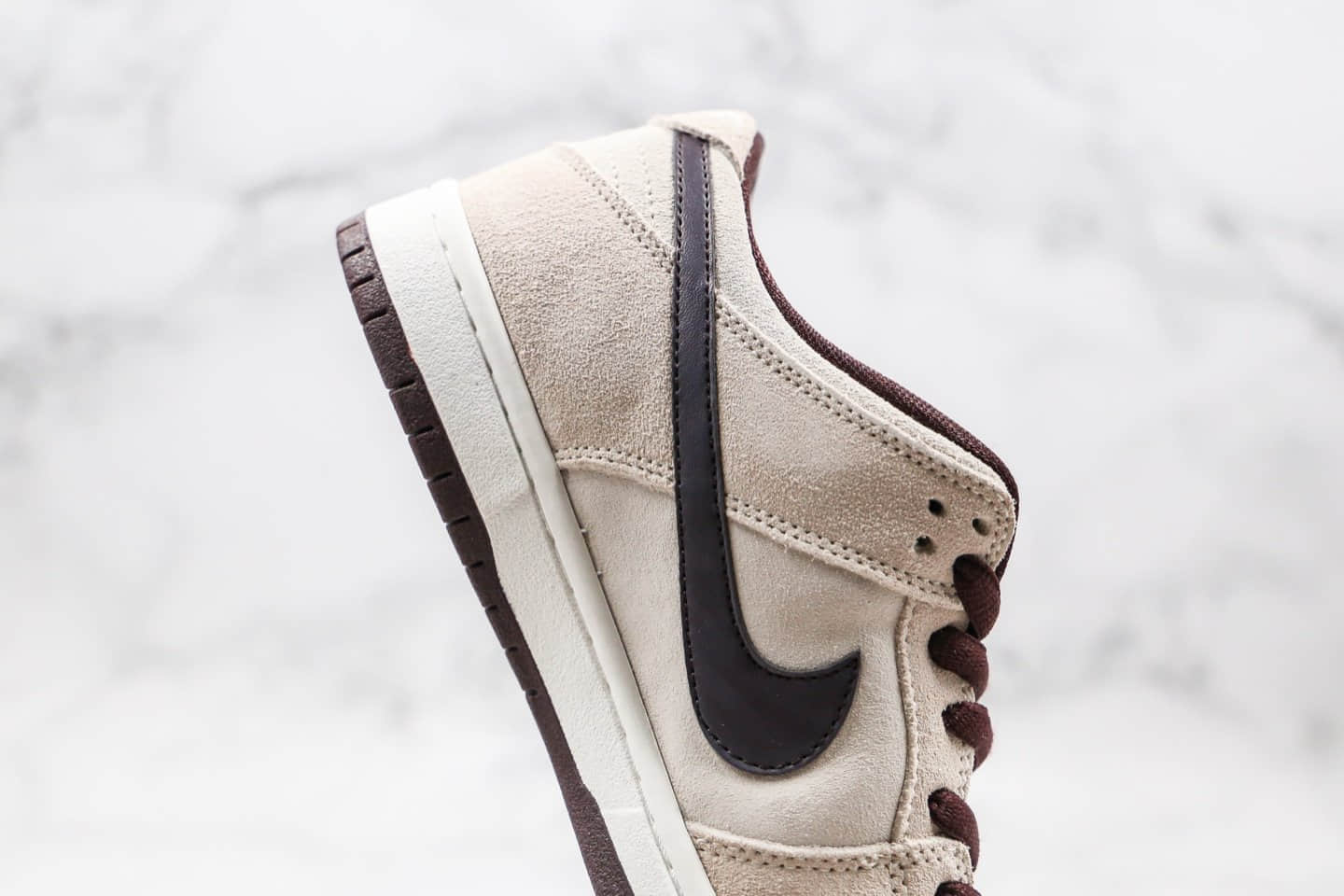 耐克Nike SB Dunk Low “Raygun”公司级版本低帮板鞋米白黑配色完美还原细节 货号:BQ6817-004