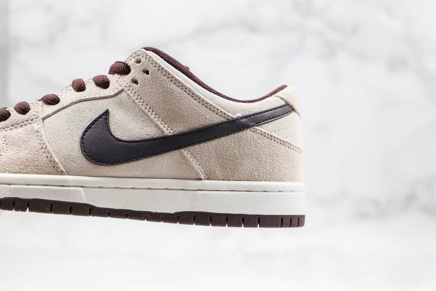耐克Nike SB Dunk Low “Raygun”公司级版本低帮板鞋米白黑配色完美还原细节 货号:BQ6817-004