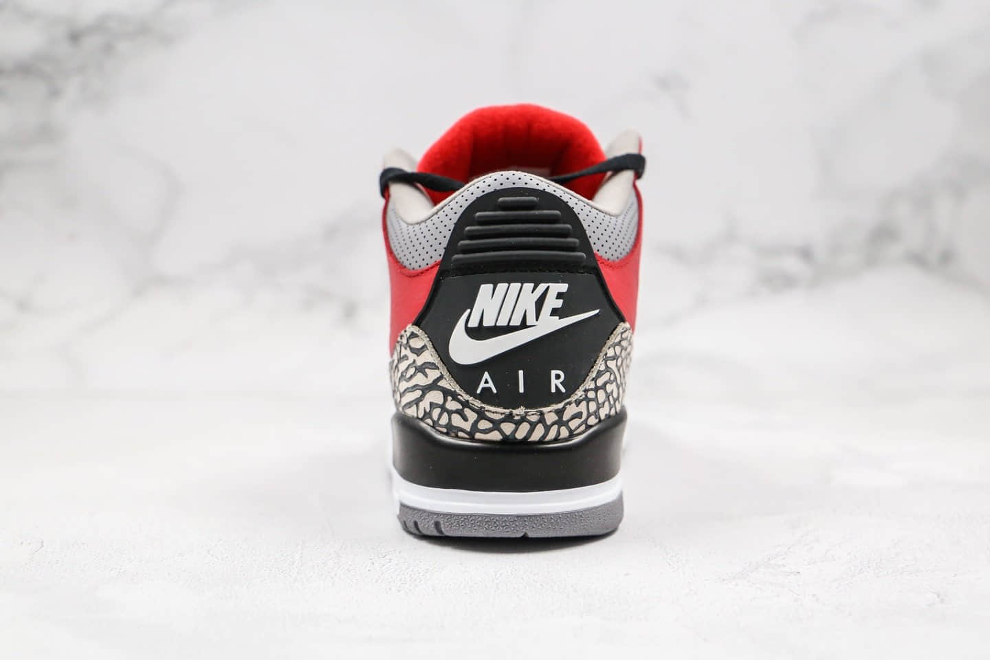 乔丹Air Jordan 3 SE Red Cement纯原版本红水泥配色爆裂纹AJ3正确皮革鞋面原厂后跟定型 货号：CK5692-600