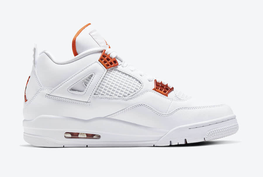 吸睛金属扣!AJ 4 “Metallic Pack” 两款配色官图释出!清爽抢眼!