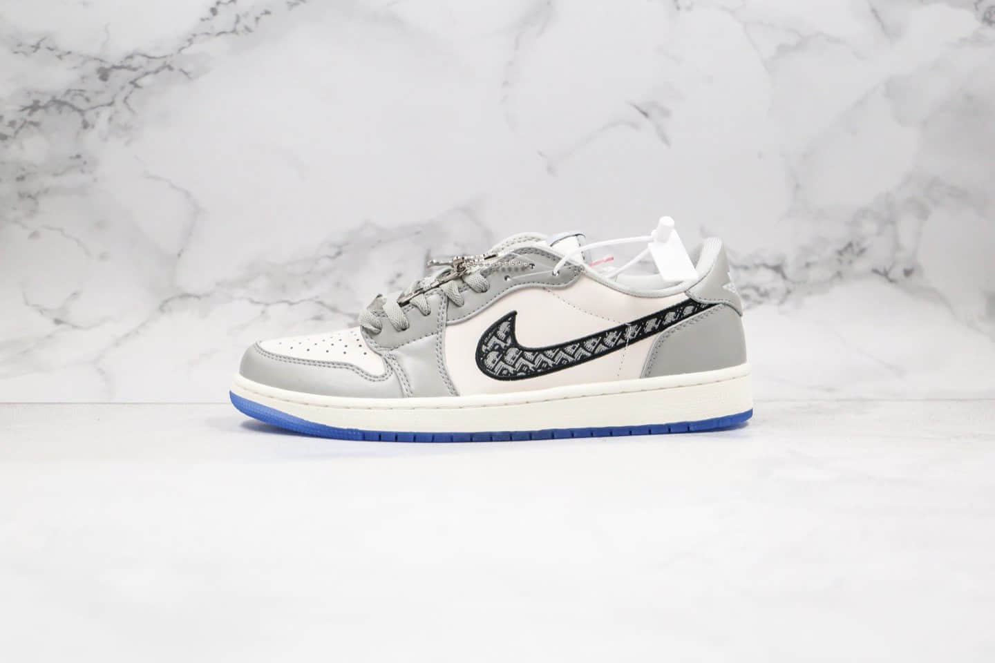 乔丹Air Jordan 1 Low x Dior纯原版本迪奥联名款低帮AJ1原厂头层鞋面材质原档案数据开发 (ID:33684) - 图片1