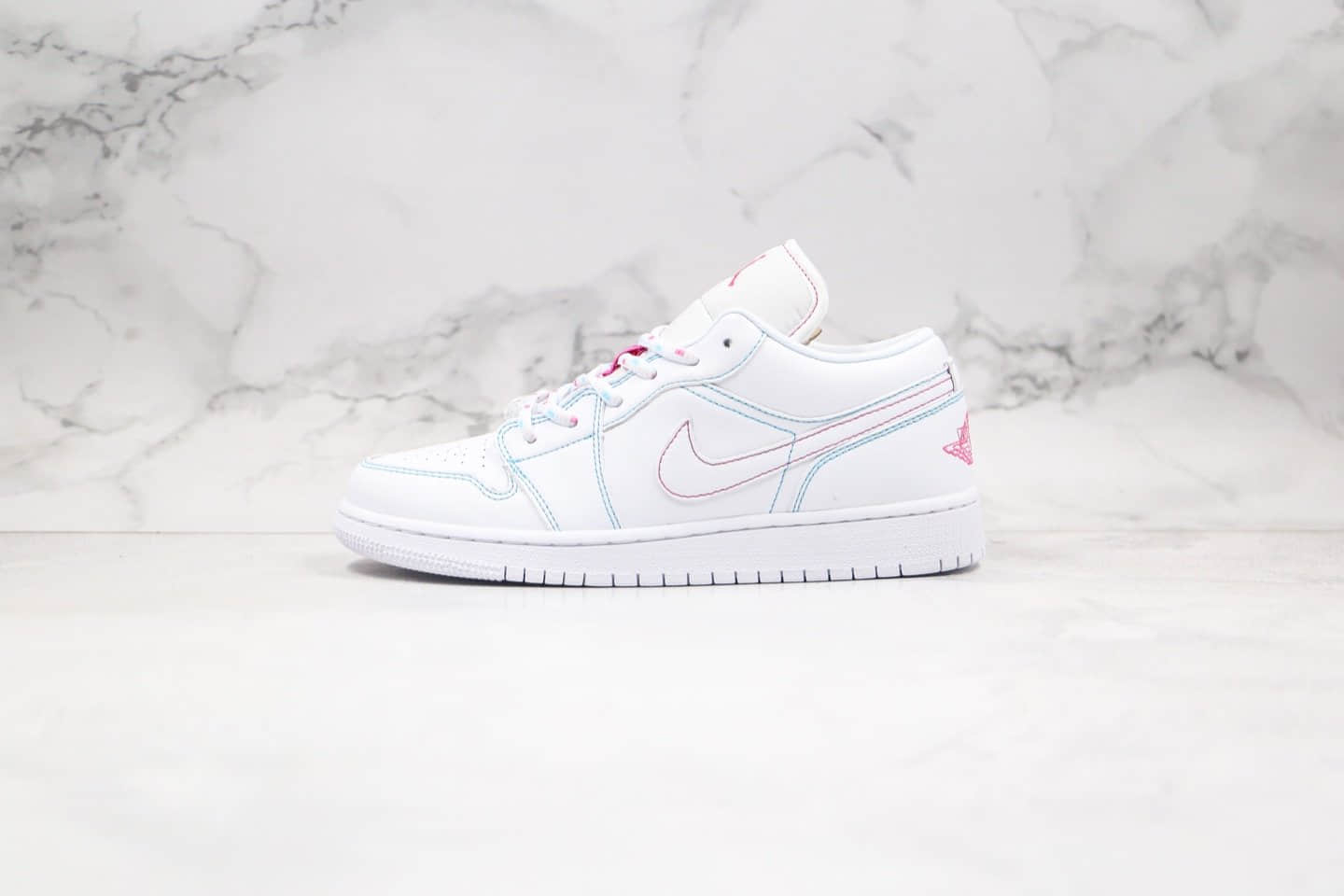 乔丹Air Jordan 1 Low纯原版本低帮AJ1红蓝描边白粉色白桃红糖果色内置气垫正确鞋面材质 货号:554723-101