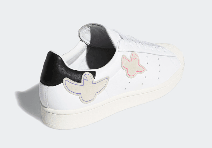 可爱插画图案点缀!Mark Gonzales x adidas贝壳头即将发售! 货号:FW8029