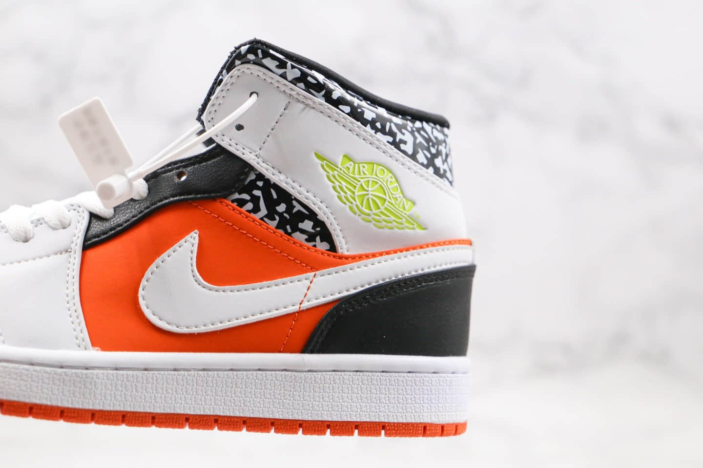 乔丹Air Jordan 1 Mid GS纯原版本中帮AJ1橙绿鸳鸯配色内置气垫正确后跟定型 货号:554725-870