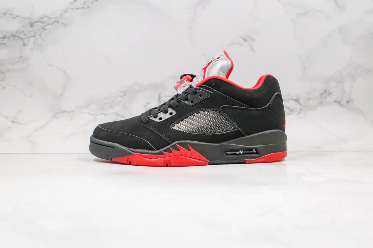 乔丹Air Jordan 5 Low Alternate 90纯原版本低帮AJ5公牛队黑红色内置气垫原厂鞋面材质 (ID:34370) - 图片1