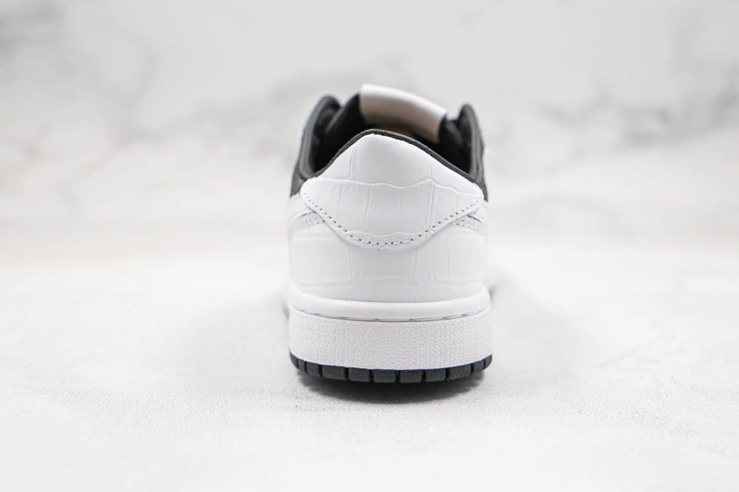 乔丹Air Jordan 1 Low纯原版本低帮AJ1黑白色阴阳太极蛇纹配色原楦头纸板打造 货号:555088-020