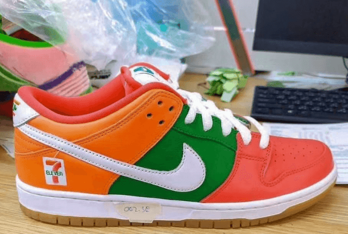 7-11便利店 x Nike SB Dunk Low联名首度曝光!今夏发售!