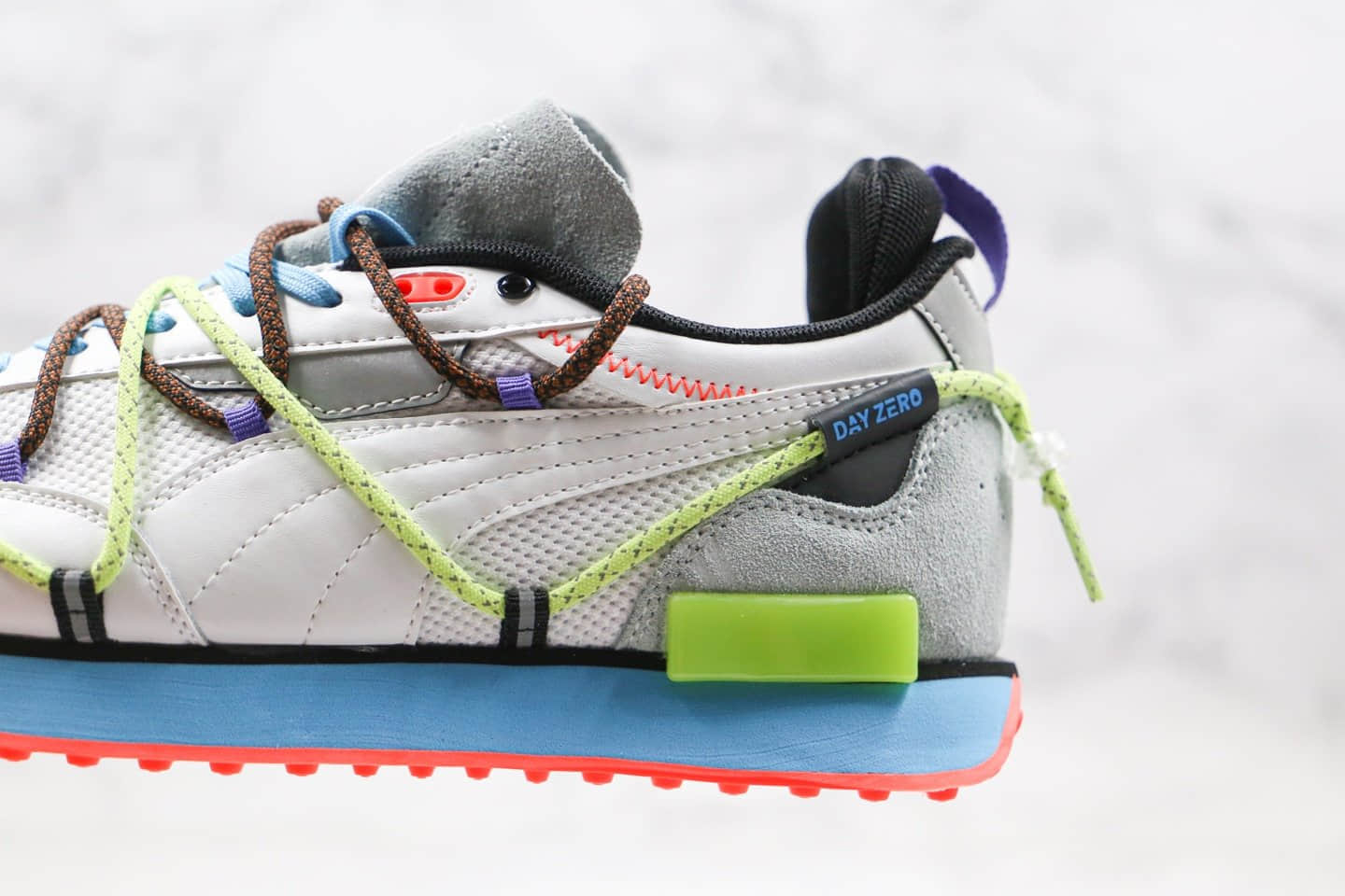 彪马Puma x Central Saint Martins Future Rider纯原版本联名款复古跑步鞋Day Zero系列原盒原标原厂档案数据开发 货号:372711-01