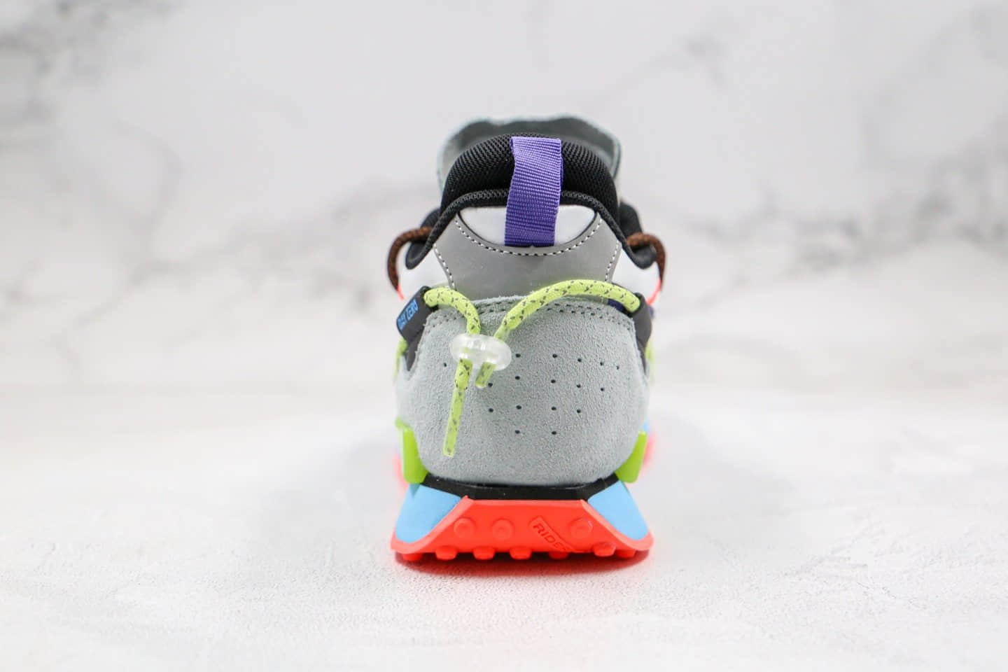 彪马Puma x Central Saint Martins Future Rider纯原版本联名款复古跑步鞋Day Zero系列原盒原标原厂档案数据开发 货号:372711-01