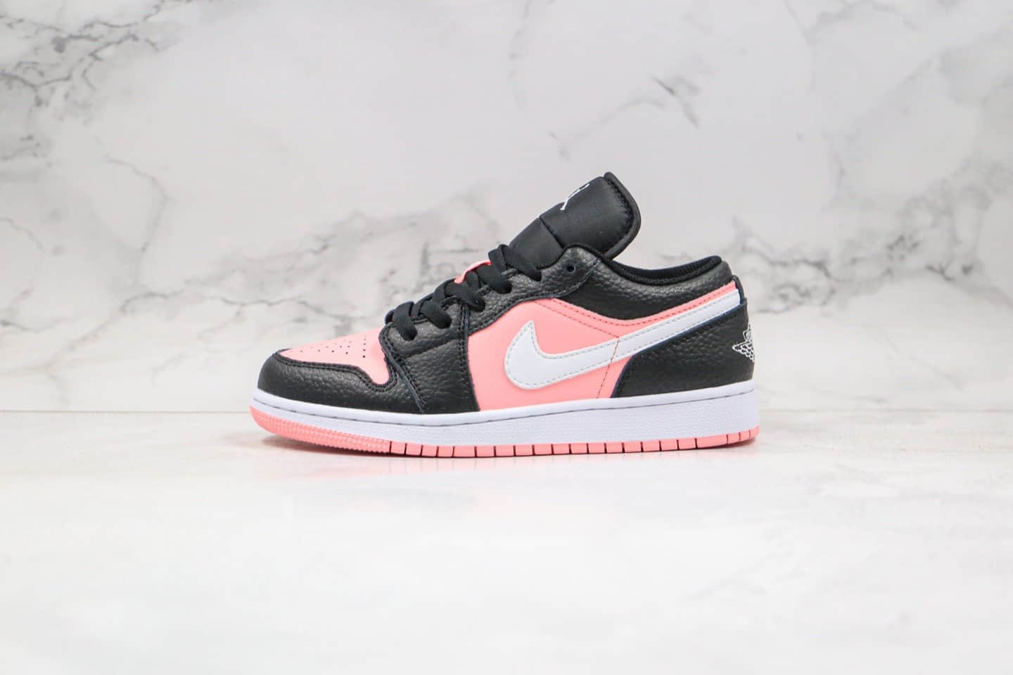 乔丹Air Jordan 1 Low GSDark Smoke Grey White-Pink Quartz纯原版本低帮AJ1黑粉色石英粉配色原楦头纸板打造 (ID:35369) - 图片1
