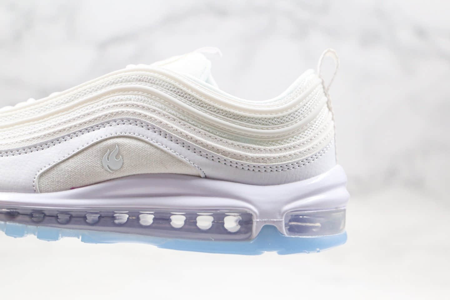 耐克Nike Air Max 97 White Ice纯原版本子弹头气垫鞋冰蓝圣火白色内置真小潘气垫原楦头纸板打造 货号:CT4526-100
