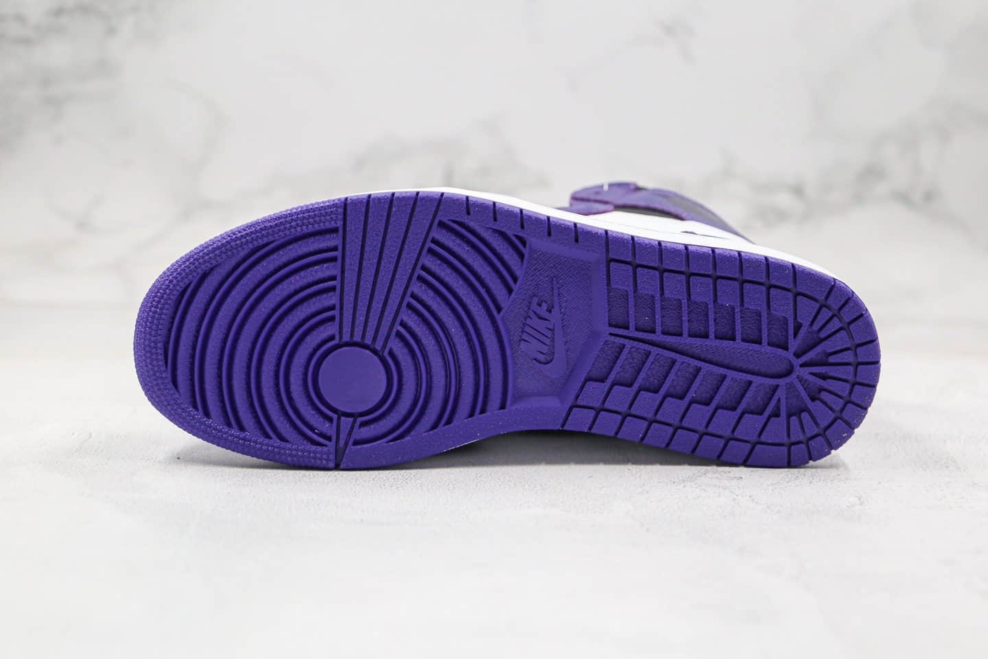 乔丹Air Jordan 1 Retro High OG Gym Purple纯原版本高帮AJ1新紫脚趾恶人紫色原厂头层皮革鞋面正确后跟定型 货号:555088-500