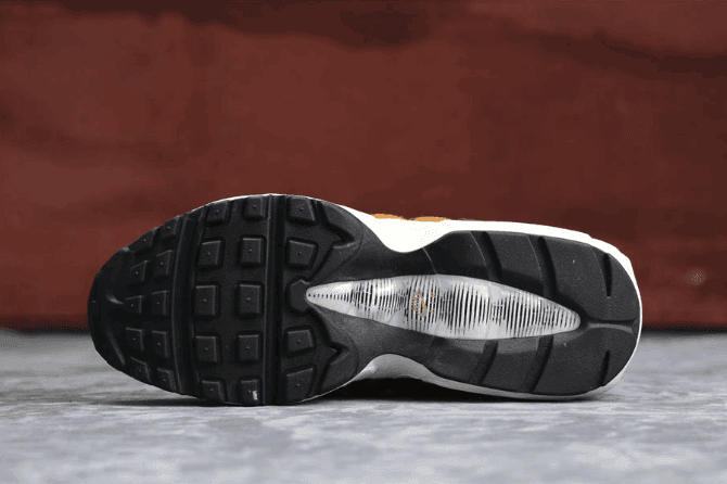 Nike Air Max 95 LX炫彩马毛棕色 耐克子弹95系列公司级高品质内置棕色气垫 货号:AA1103-200