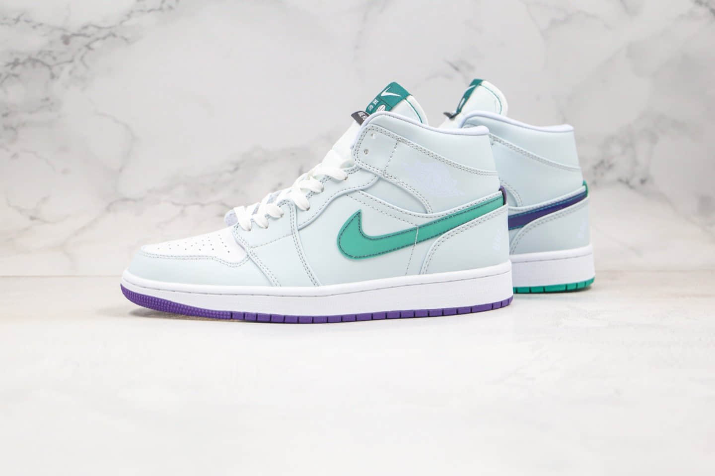 乔丹Air Jordan 1 Mid纯原版本中帮AJ1灰绿色鸳鸯钩正确鞋面卡色原盒原标 货号:CW5853-100