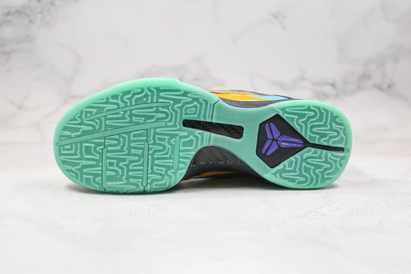 耐克Nike Zoom Kobe 5 Prelude纯原版本科比5代金黄绿色大师之路系列内置碳板气垫支持实战 货号:639691-700