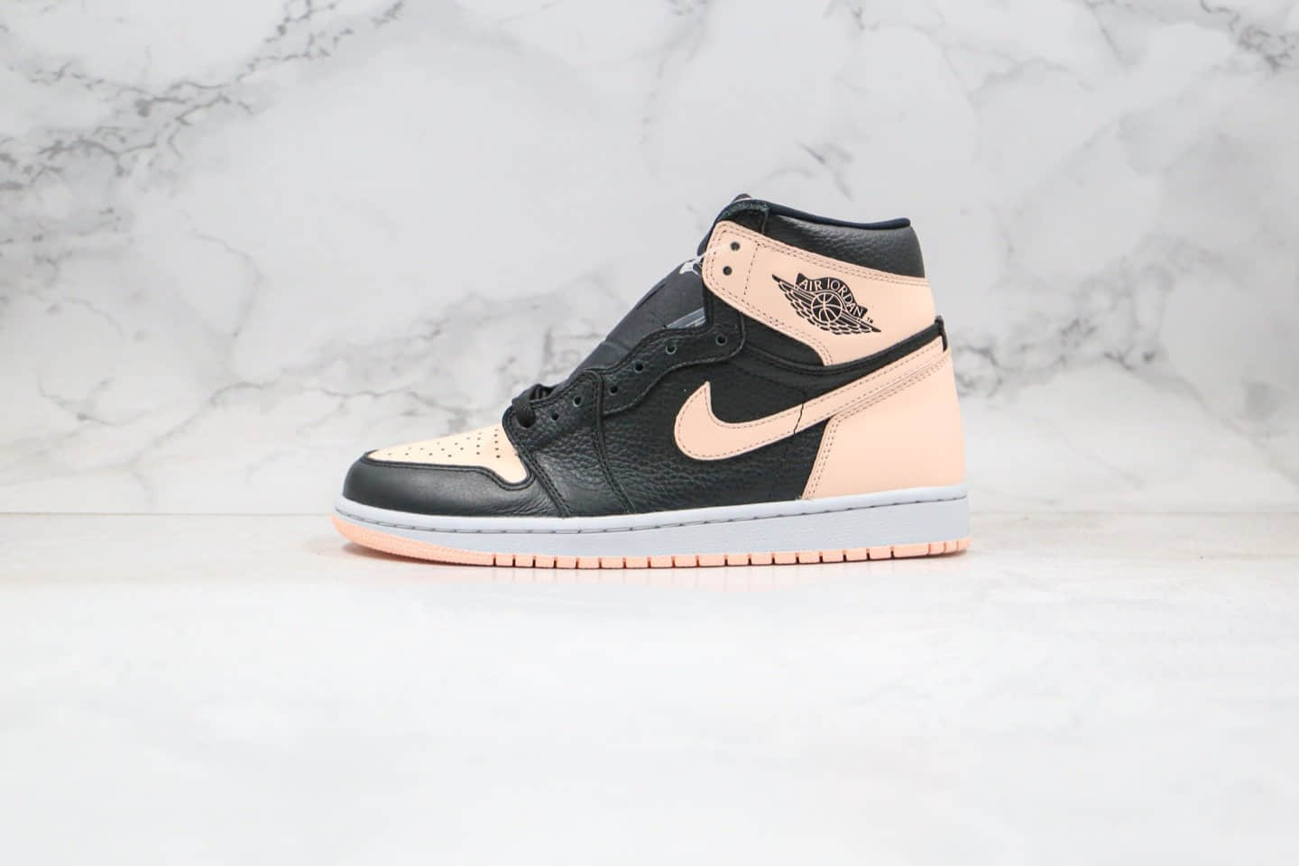 乔丹Air Jordan 1 High OG Crimson Tint纯原版本高帮AJ1黑粉脚趾原盒原标正确后跟定型 货号:555088-081